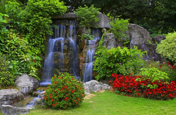 Backyard Fountain Service