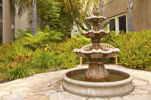 Backyard Water Feature Service